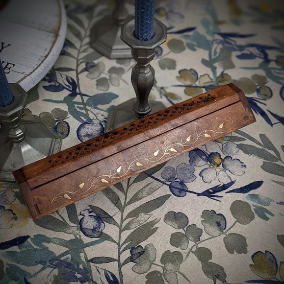 Vintage Incense burner, Indian, brass inlay, carved wood - Picture 3 of 5
